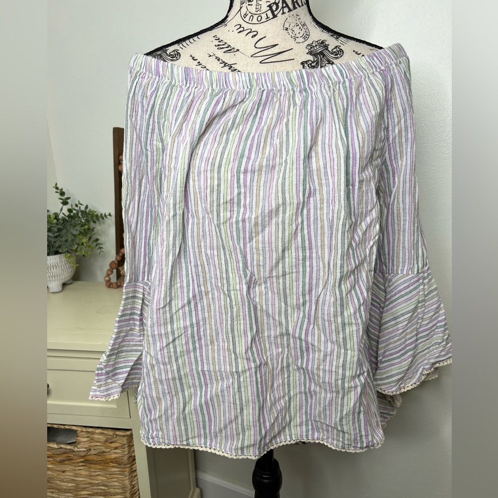 Solitaire Pastel Striped Off-The-Shoulder Bell Sleeve Blouse
